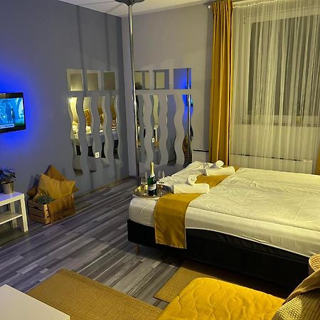 7 Days Apartment Makó Εξωτερικό φωτογραφία