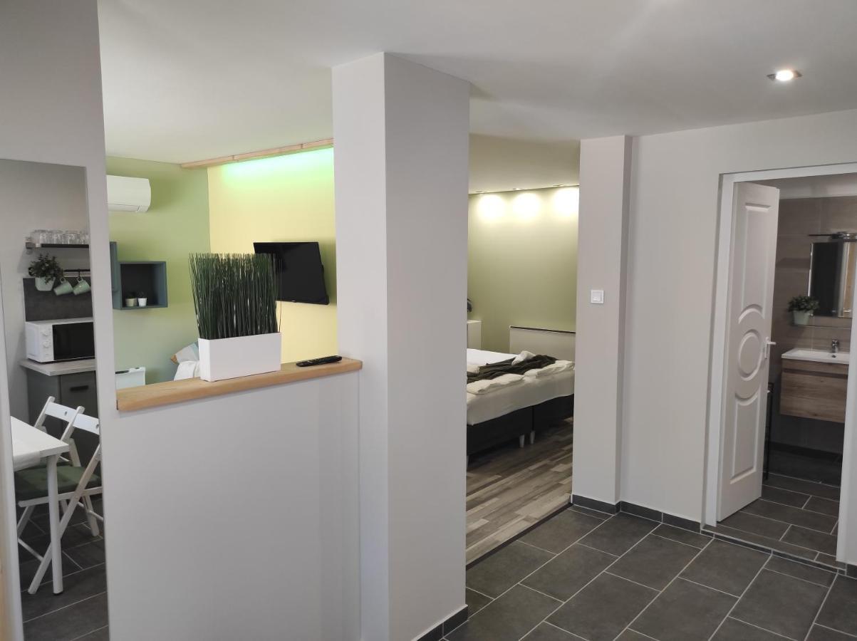 7 Days Apartment Makó Εξωτερικό φωτογραφία
